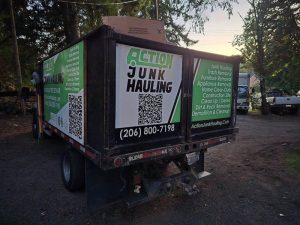 Eco-Friendly Junk Disposal for a Cleaner Environment